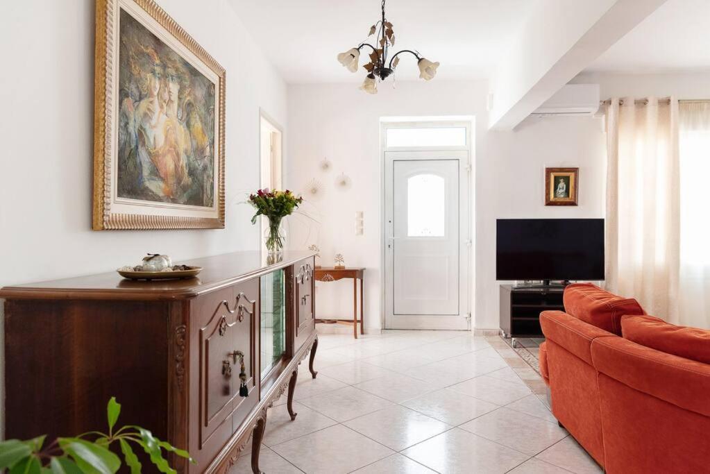 Casa Valore With Parking By 8essentially *
